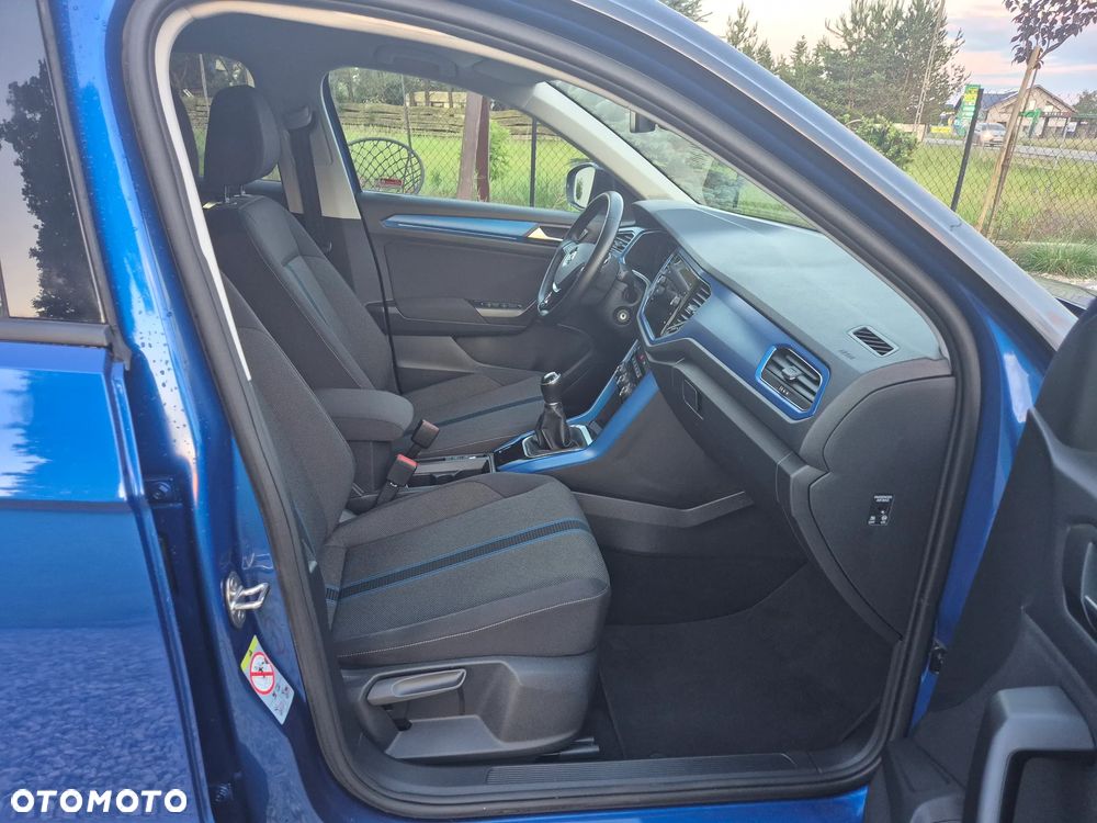 Volkswagen T-Roc - 14