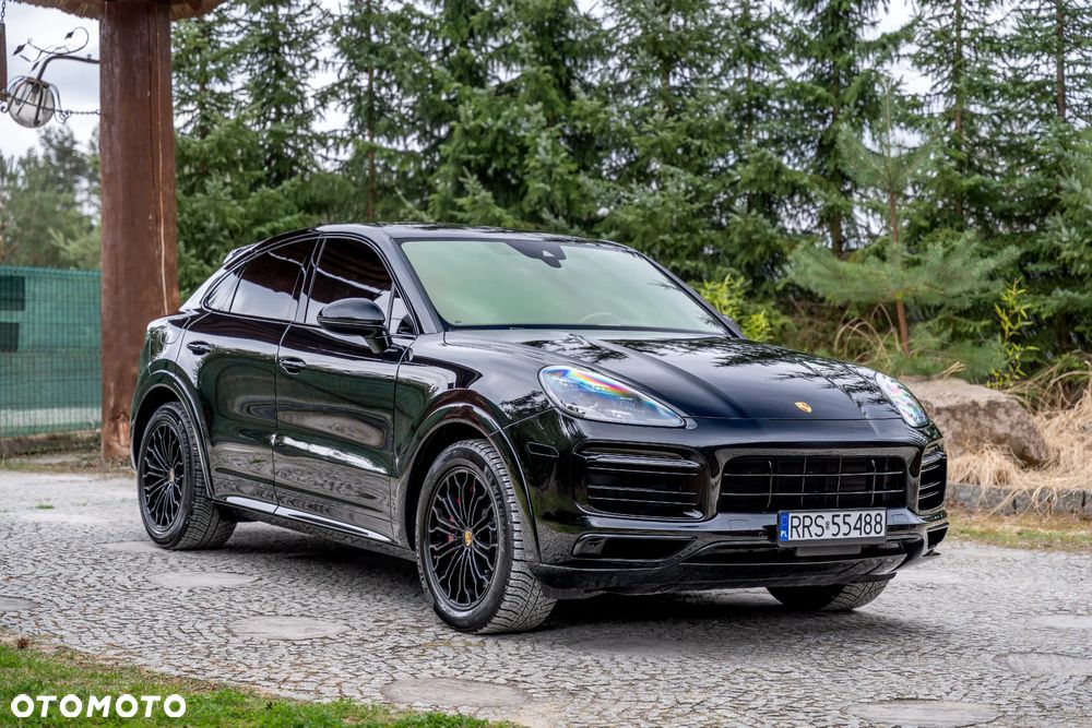 Porsche Cayenne GTS - 11