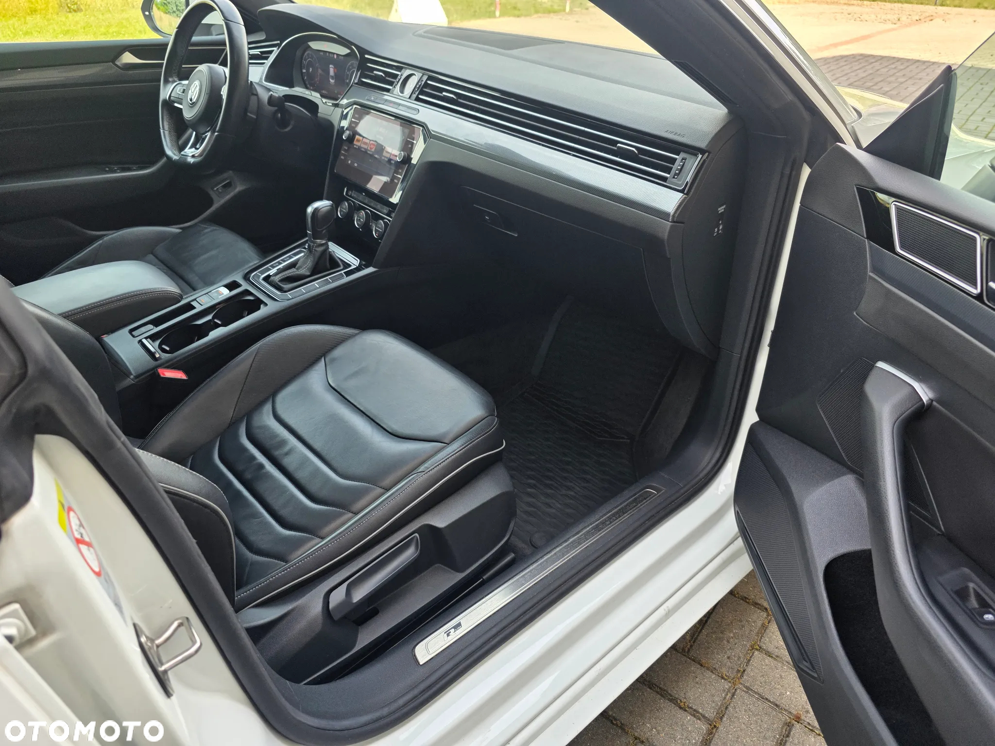Volkswagen Arteon 2.0 TSI R-Line DSG - 21