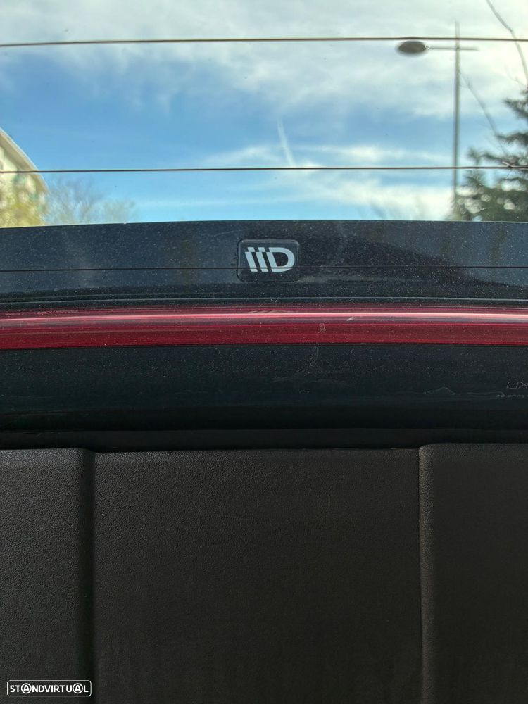 Volvo V40 2.0 D2 R-Design - 21