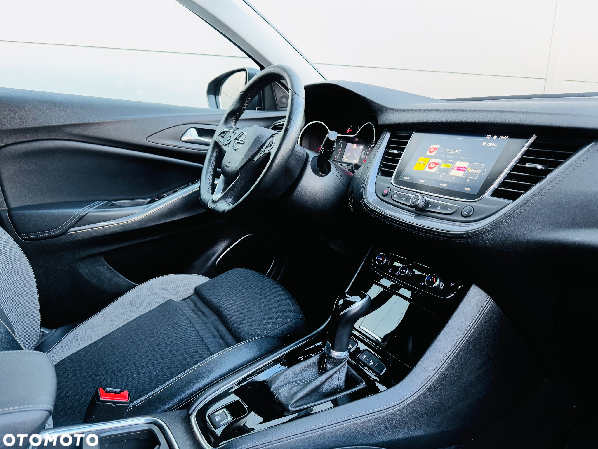 Opel Grandland X 1.5 D Start/Stop Automatik INNOVATION - 25