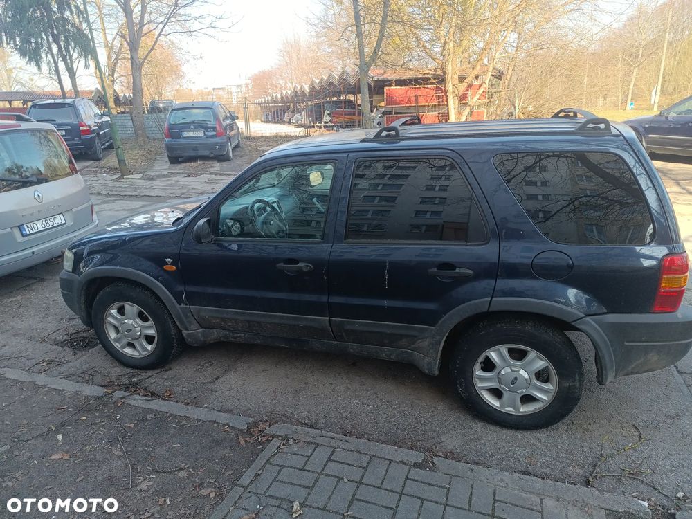Ford Maverick - 1