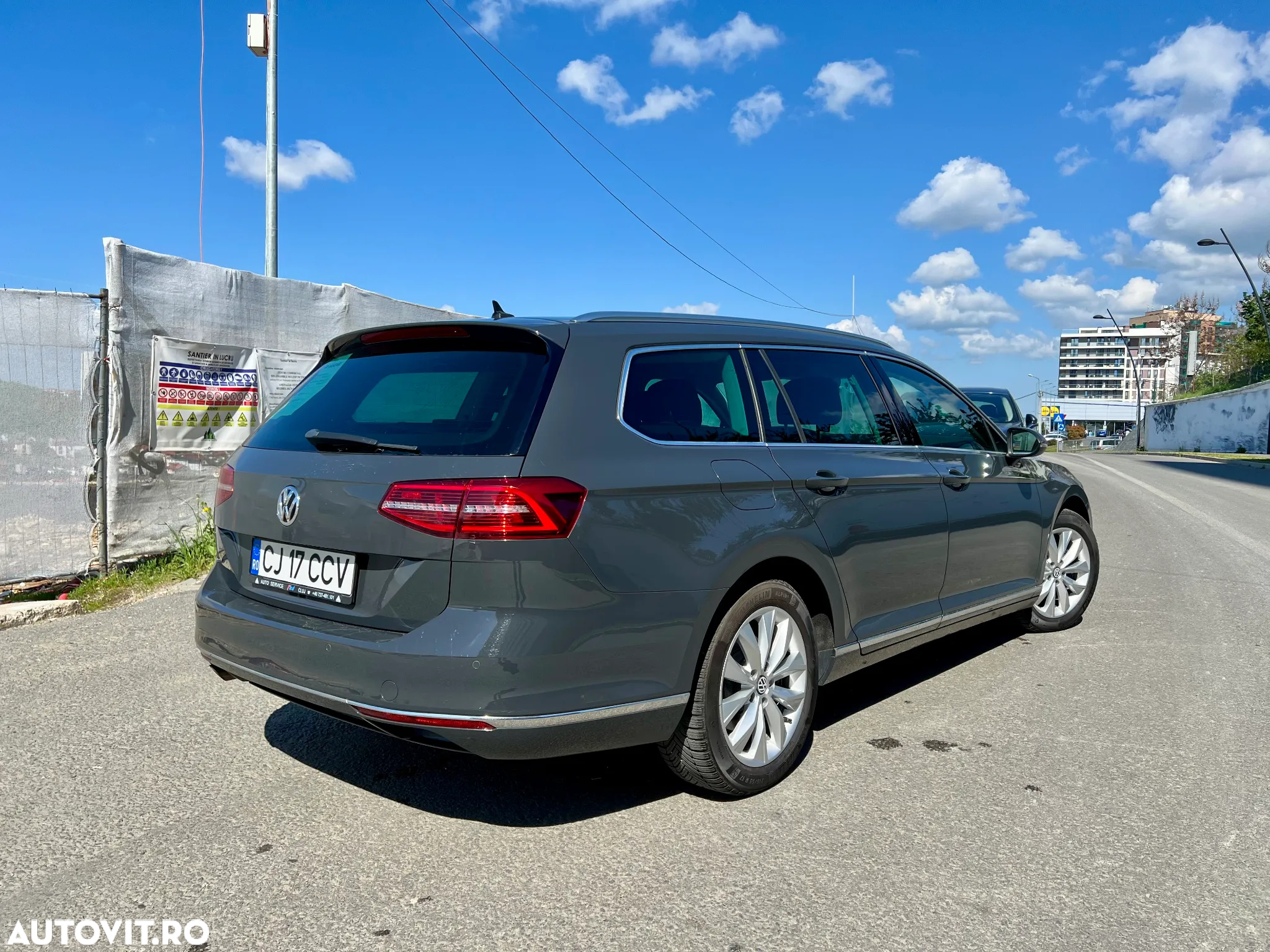 Volkswagen Passat Variant 2.0 TDI DSG Highline - 3