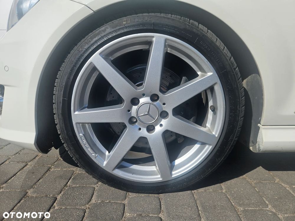 Mercedes-Benz Klasa C 250 CDI DPF 4Matic 7G-TRONIC BlueEFFICIENCY - 30