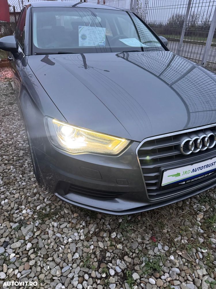Audi A3 Sportback 1.6 TDI clean Attraction - 26
