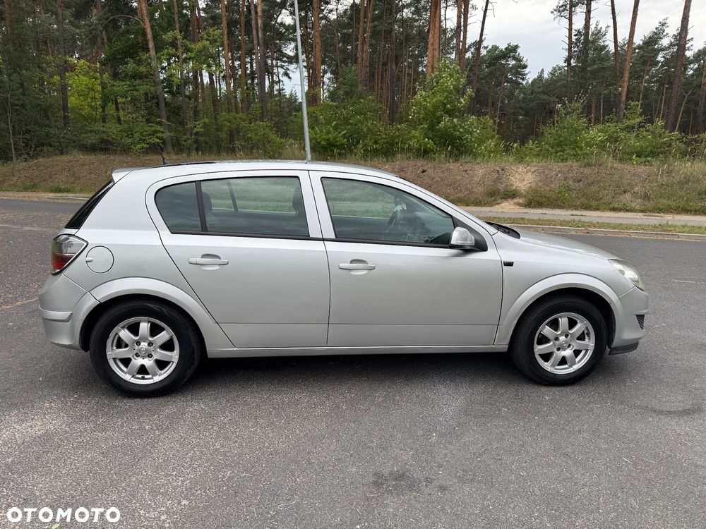 Opel Astra 1.4 Essentia - 7