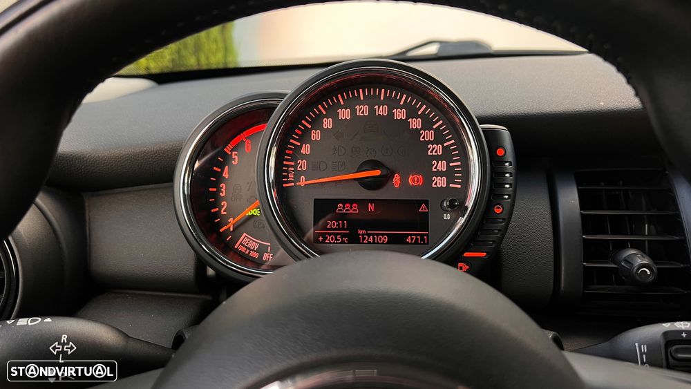 MINI 5 Portas Cooper D - 15