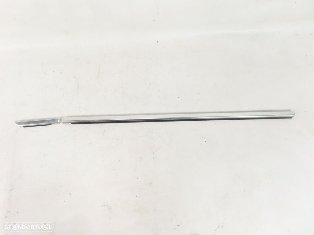 Friso Raspador Direito/Frente Seminovo/ Original BMW 6 Convertible (F12)/BMW 6 C... - 1