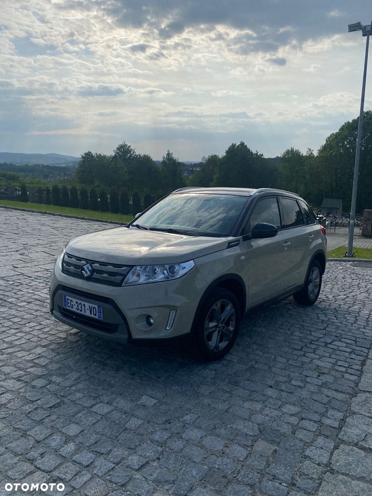 Suzuki Vitara 1.6 Premium 4WD - 18
