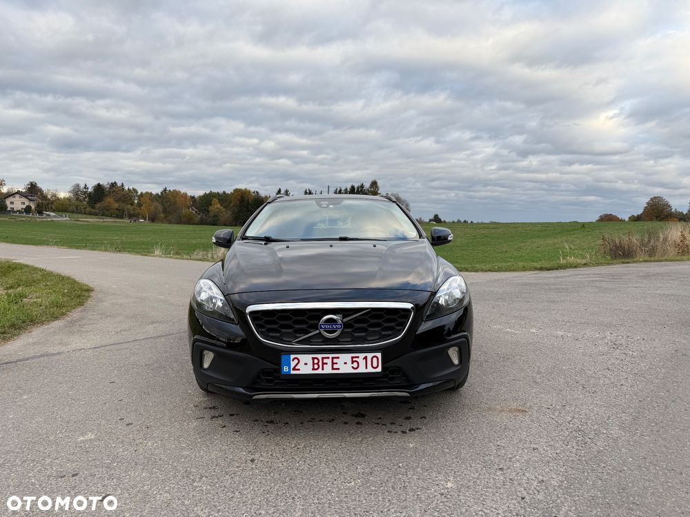 Volvo V40 Cross Country D2 Drive-E Momentum - 2