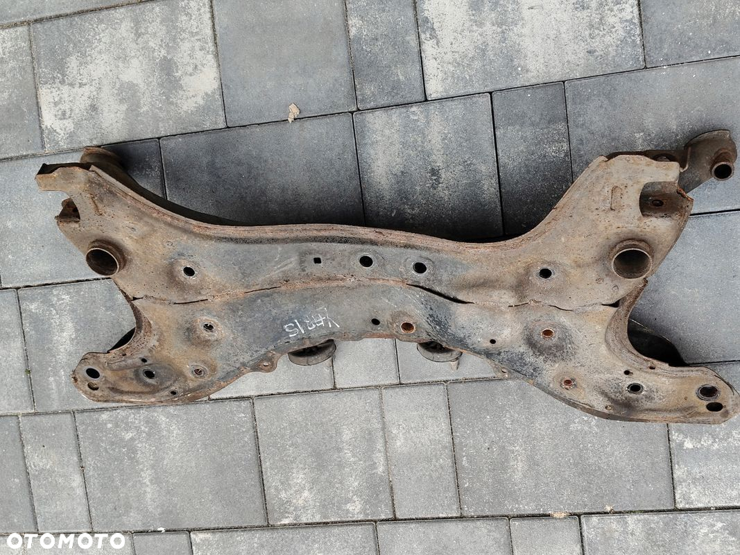 SANKI WÓZEK KOŁYSKA SILNIKA TOYOTA YARIS I - 4