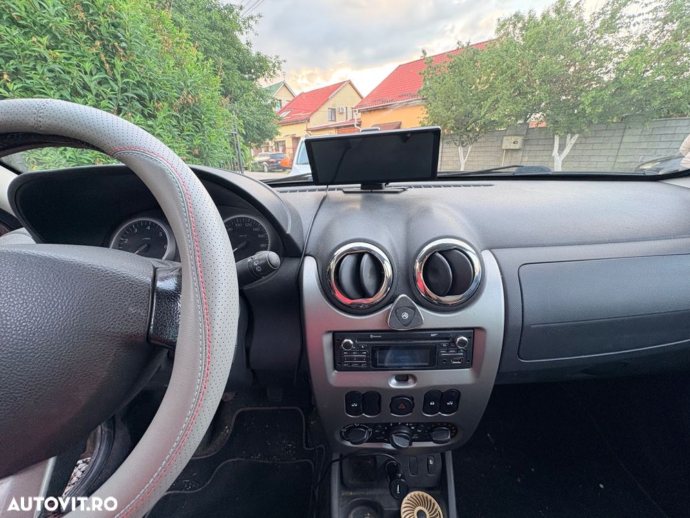 Dacia Duster 1.5 dCi 4x2 Ambiance - 8