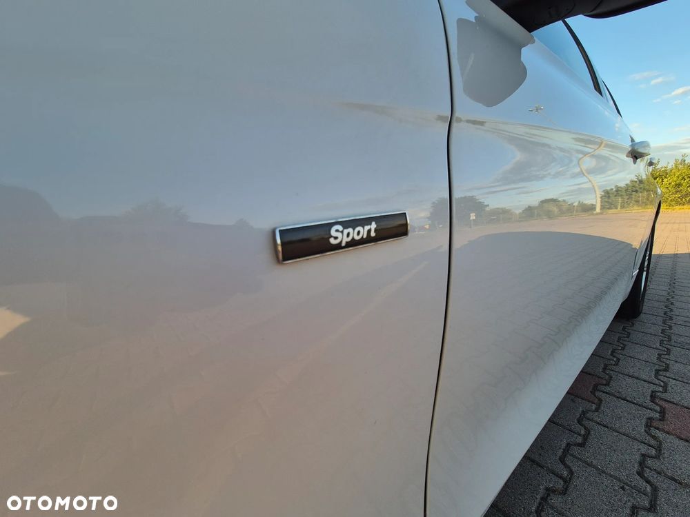 BMW Seria 3 - 12