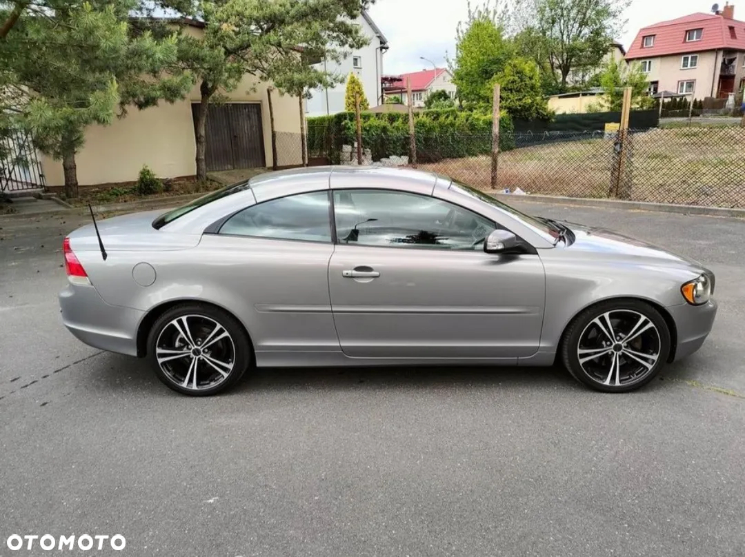 Volvo C70 2.0D Summum - 9