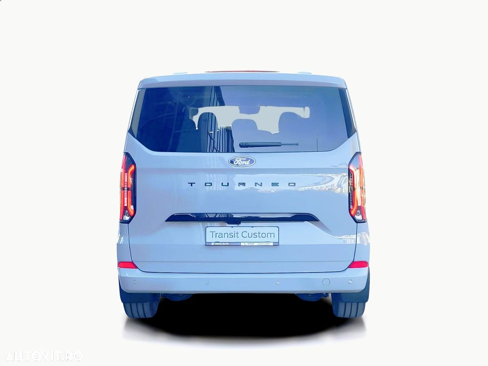 Ford Tourneo Custom - 4