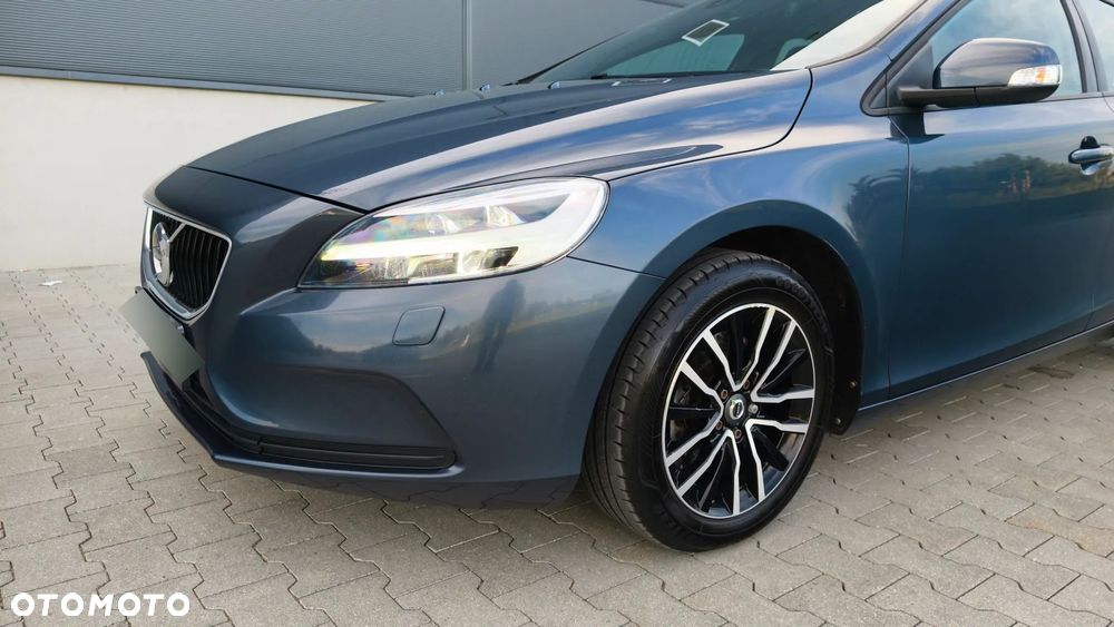 Volvo V40 D3 Momentum - 11