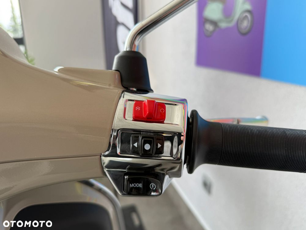 Vespa Primavera - 19