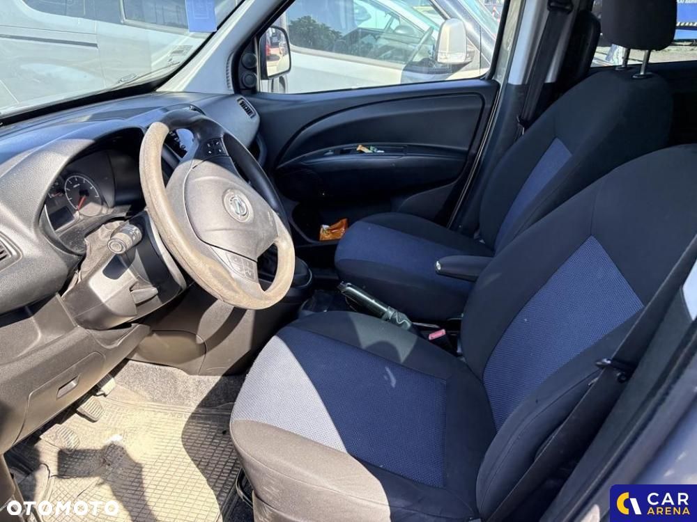 Opel Combo - 15