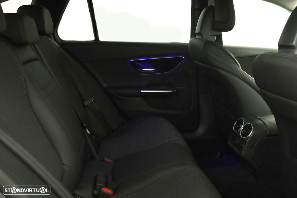 Mercedes-Benz C 220 d Avantgarde - 23