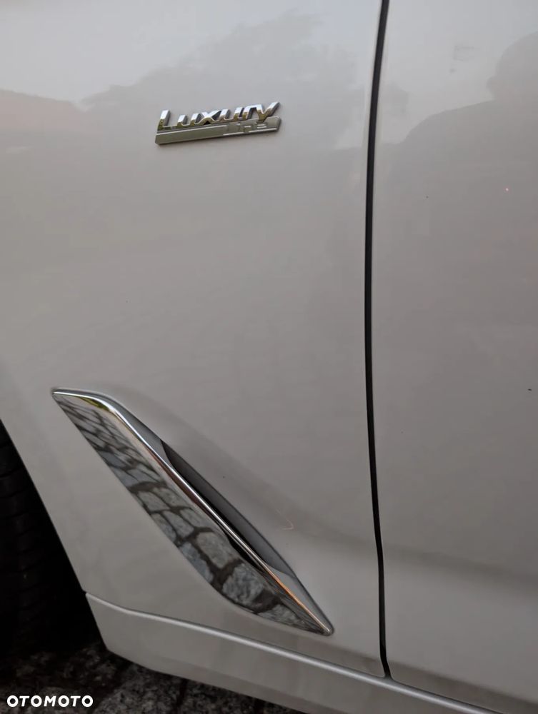 BMW Seria 5 520d Luxury Line - 8