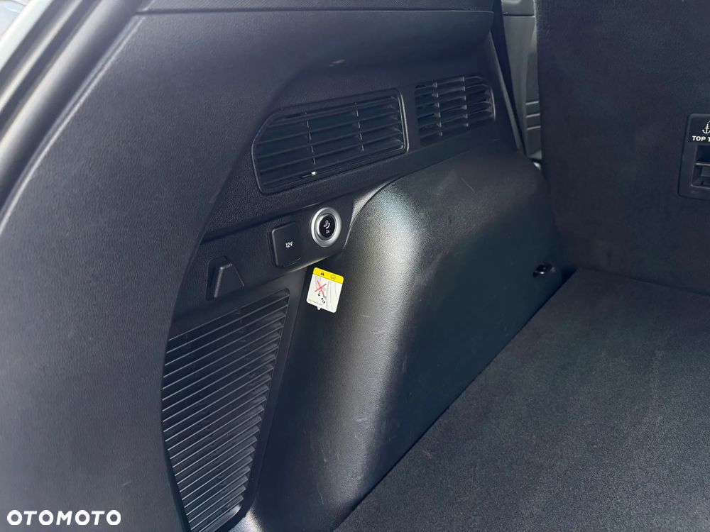 Ford Kuga 2.0 EcoBlue 4x4 COOL&CONNECT - 23