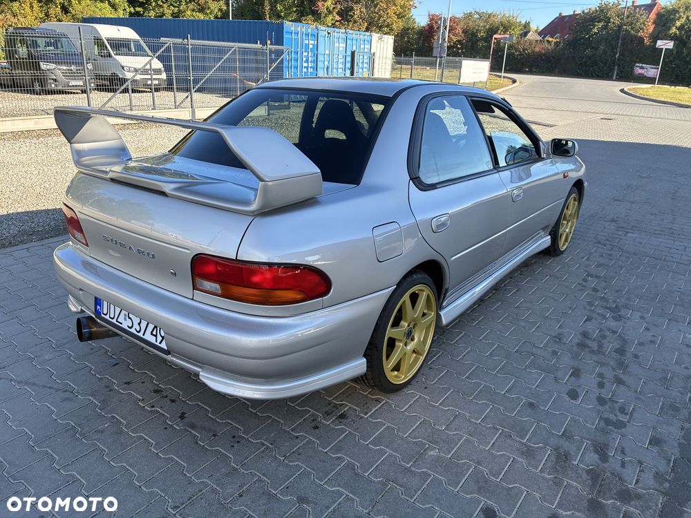 Subaru Impreza - 4