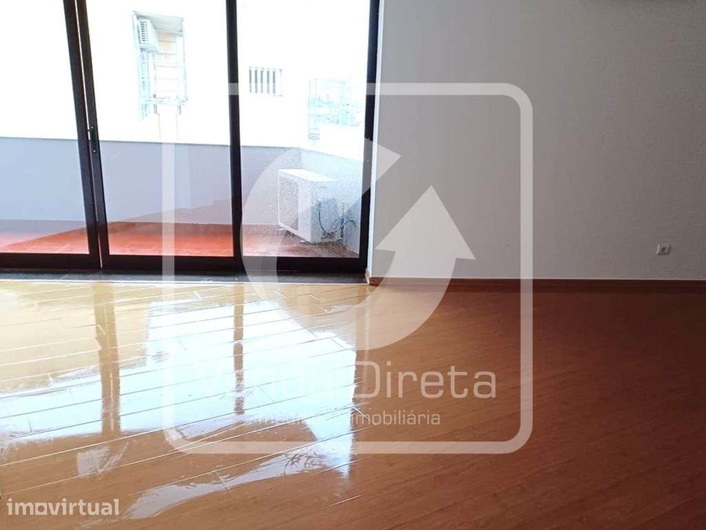 Apartamento T3 | Excelente Investimento em Setúbal | 117 m² + Varan... - Grande imagem: 4/20