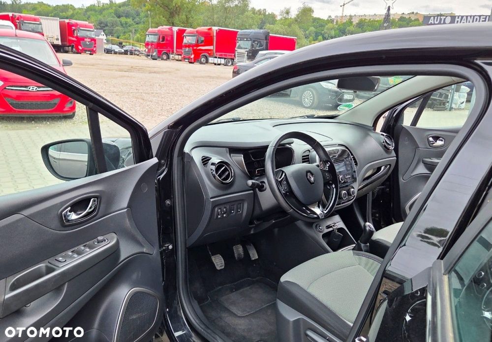 Renault Captur - 14