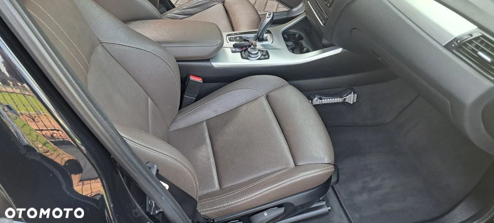 BMW X3 xDrive20d - 24