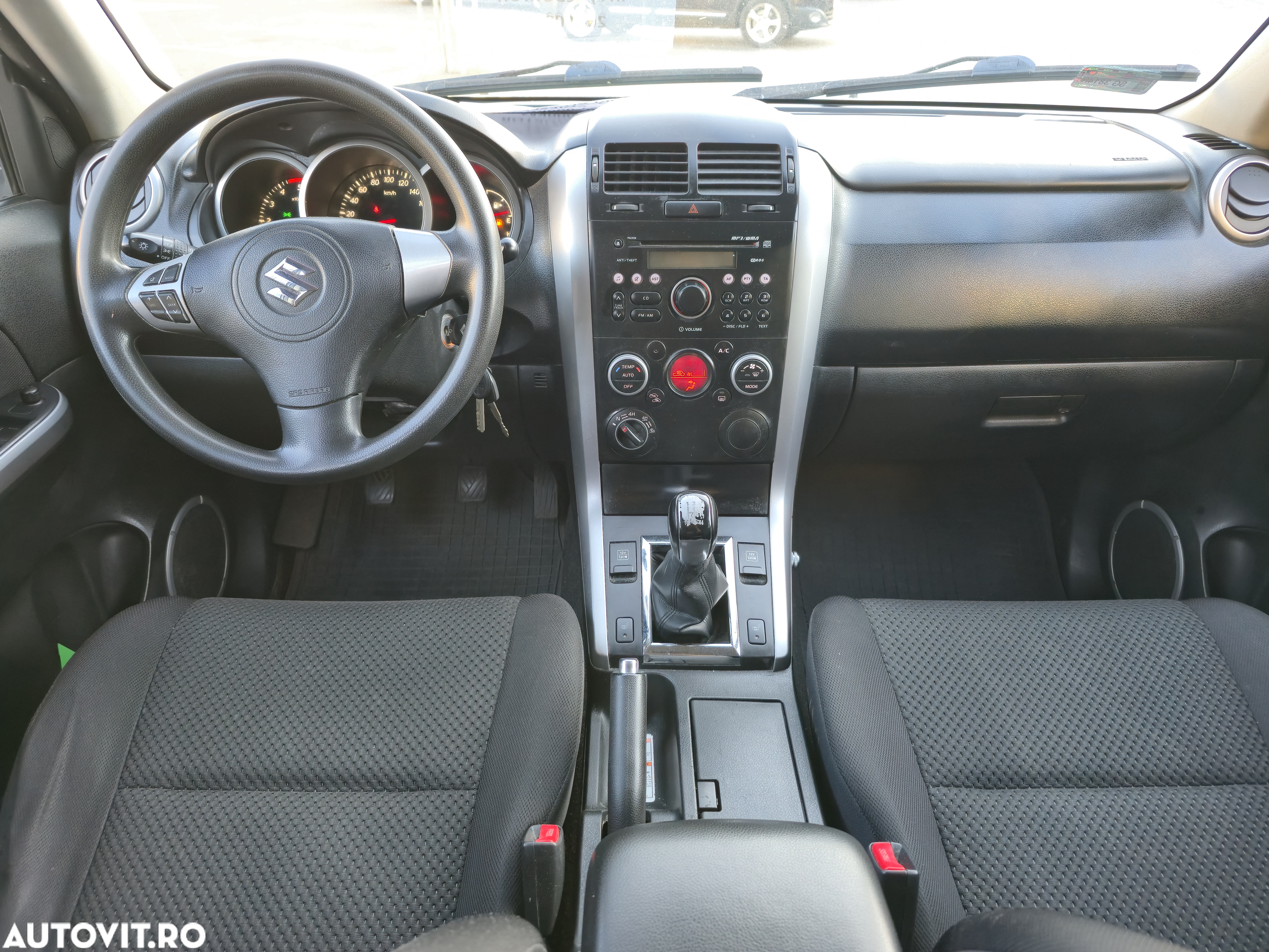 Suzuki Grand Vitara 1.9 DDiS Club - 5