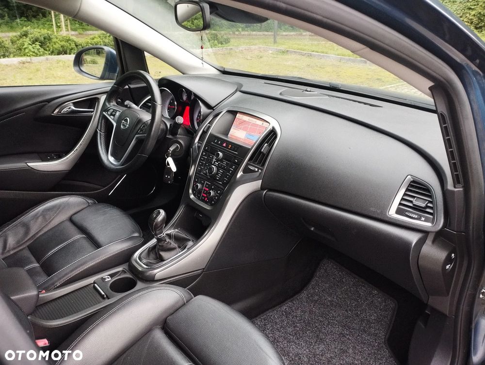 Opel Astra 1.4 Innovation - 23