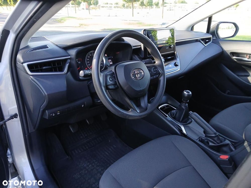 Toyota Corolla - 20