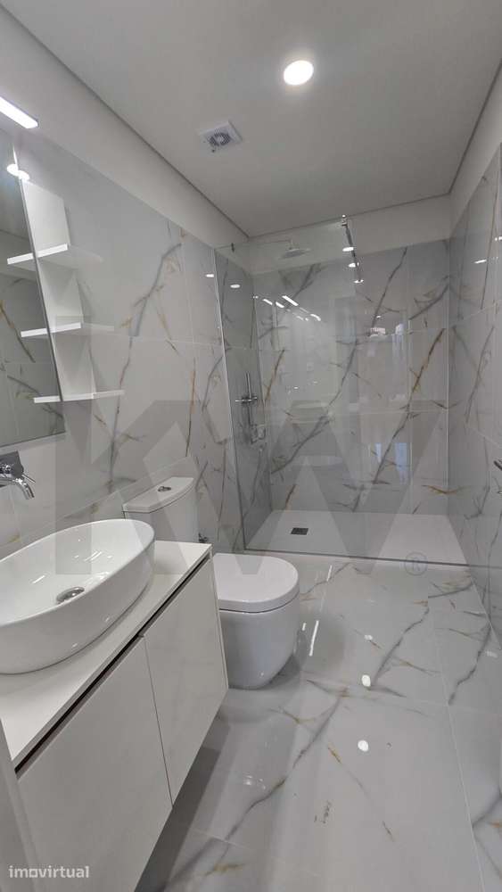 Apartamento com AL na baixa do Porto - Grande imagem: 5/14