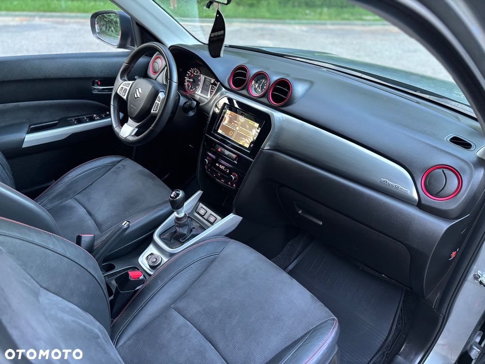 Suzuki Vitara - 11