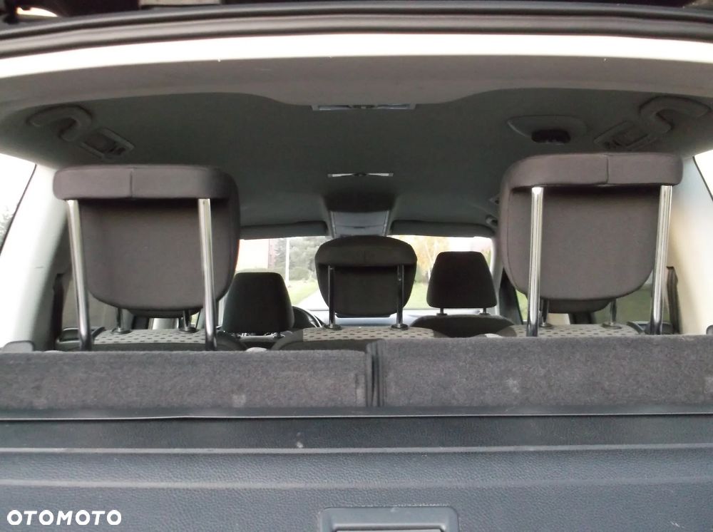 Volkswagen Sharan 2.0 TDI DPF BlueMotion Comfortline - 21