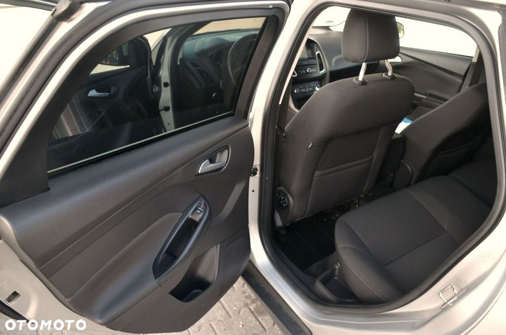 Ford Focus - 15