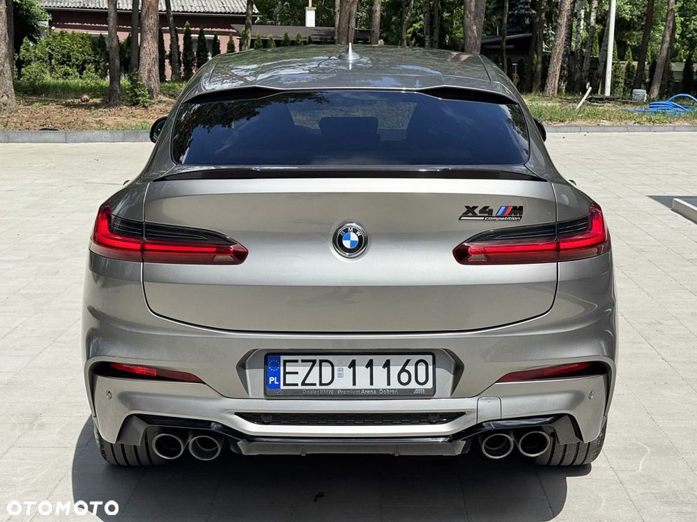 BMW X4 M - 12