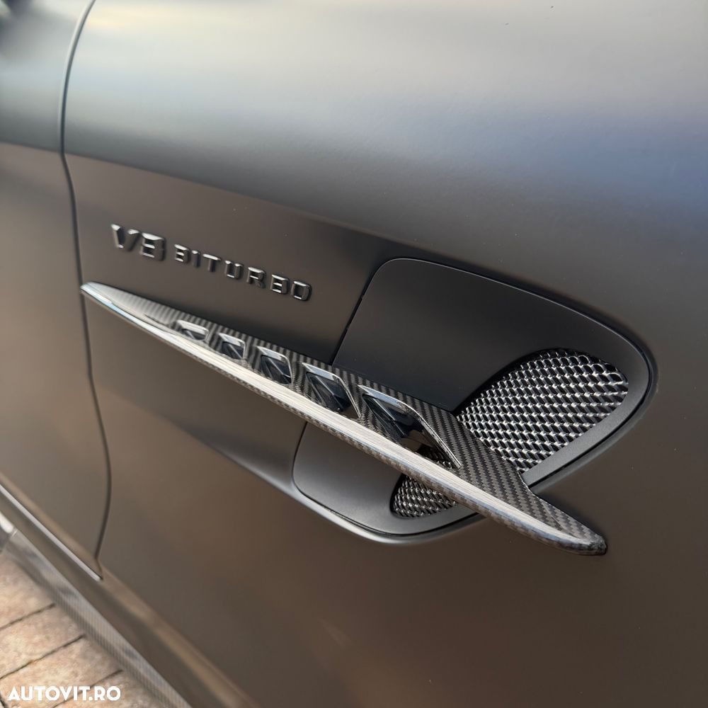 Mercedes-Benz AMG GT - 13