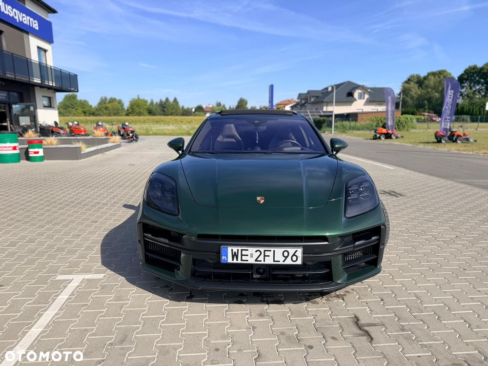 Porsche Panamera 4 - 5
