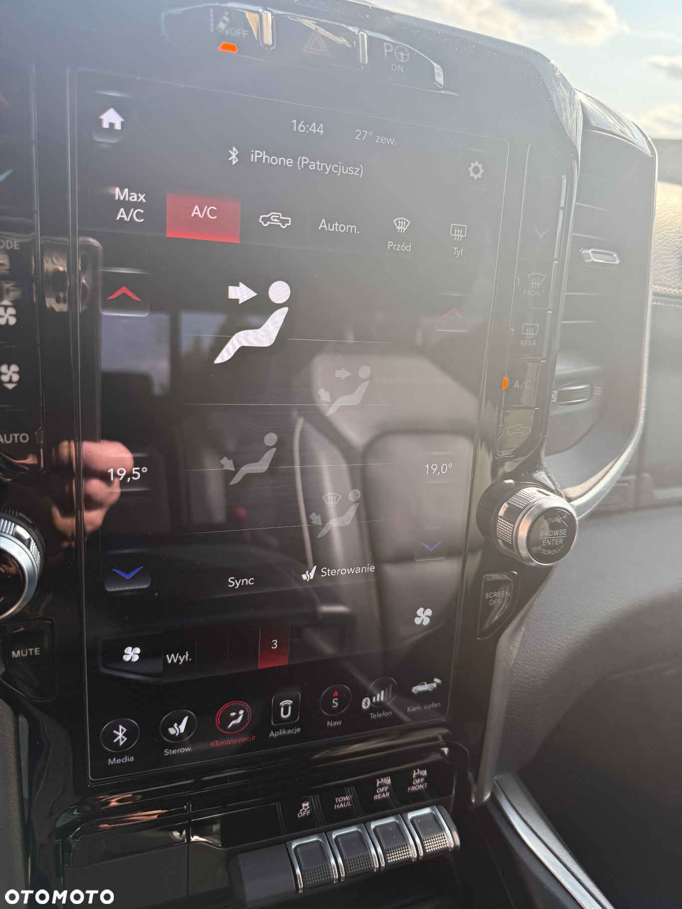 RAM 1500 Crew Cab Laramie - 20