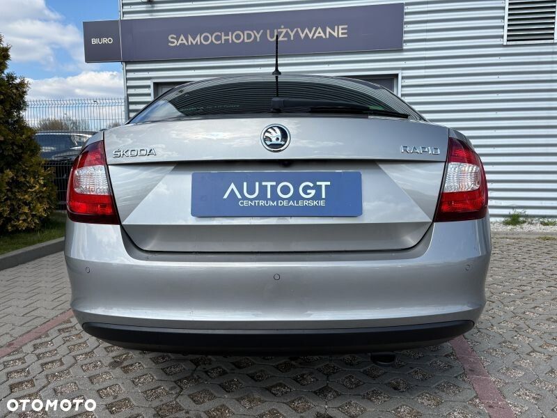 Skoda RAPID 1.0 TSI Style DSG - 29