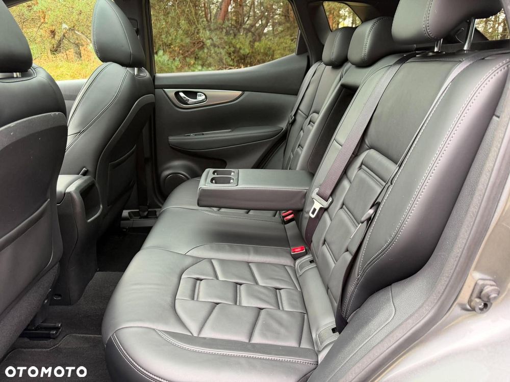 Nissan Qashqai 1.6 DCi Tekna+ - 19