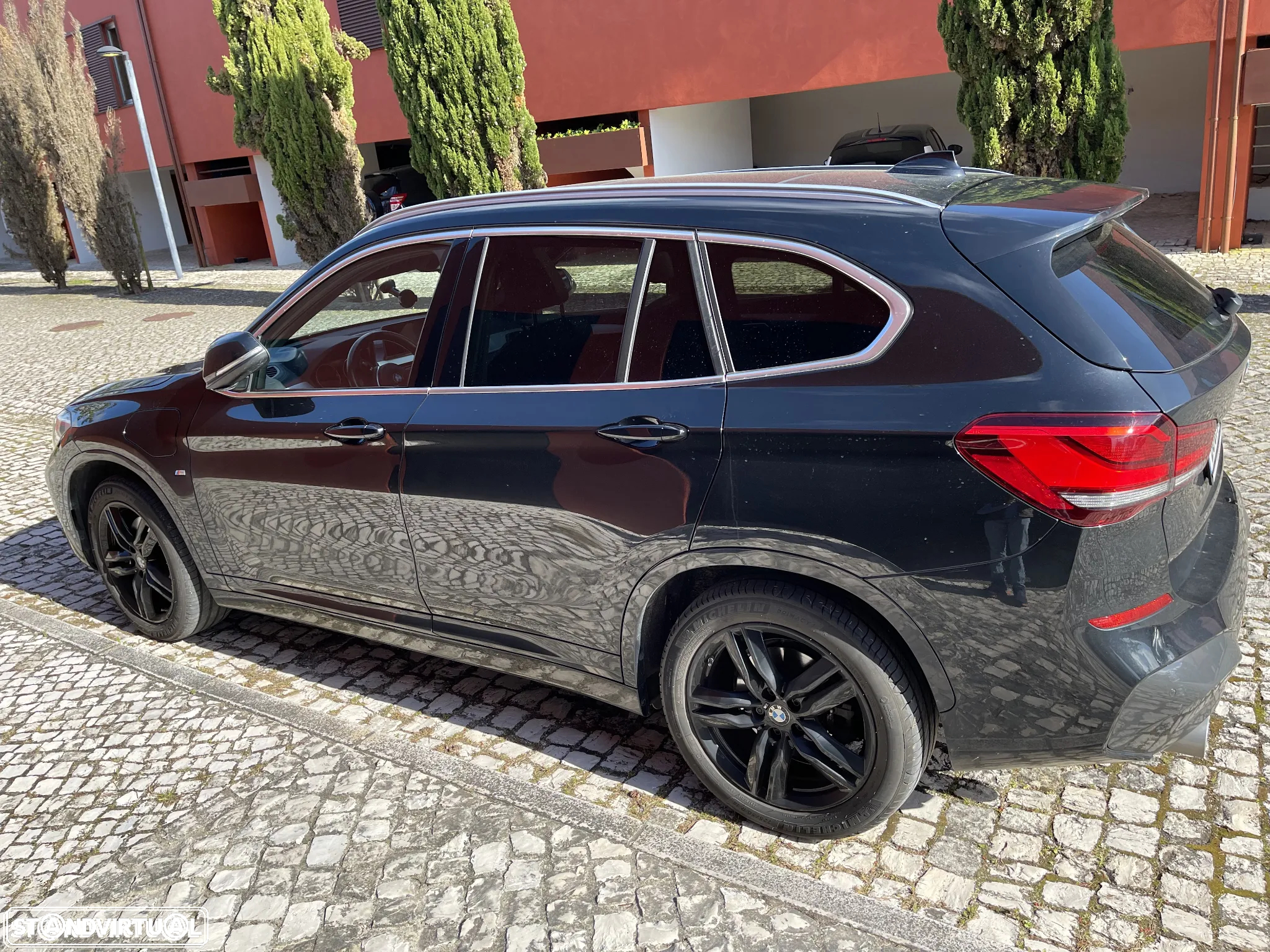 BMW X1 25 e xDrive Pack M - 26