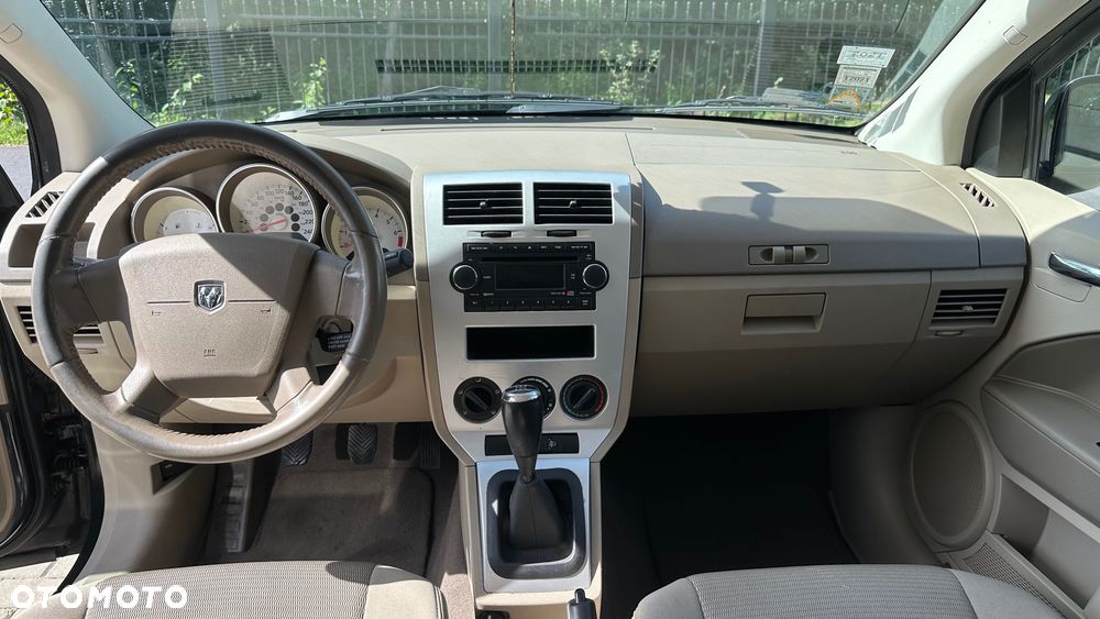 Dodge Caliber - 3