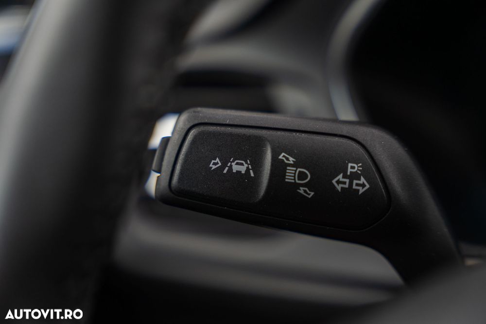 Ford Focus 1.0 EcoBoost Titanium - 20