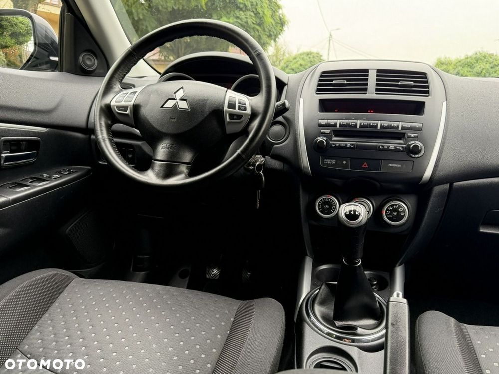 Mitsubishi ASX - 31