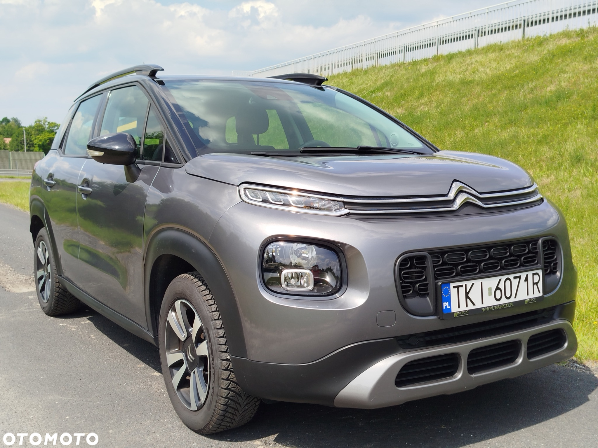 Citroën C3 Aircross 1.2 PureTech GPF Shine S&S EAT6 - 32