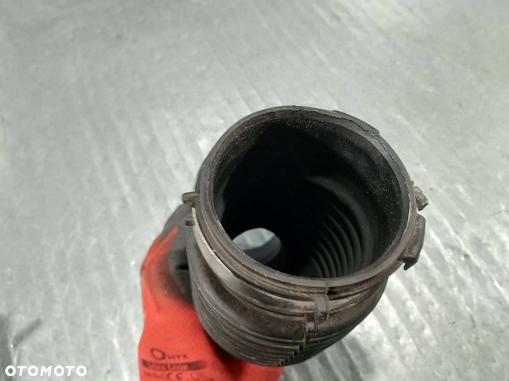 PRZEWÓD RURA TURBINY RENAULT CLIO IV ( 12- )165758885R-D 1.5 dci - 2