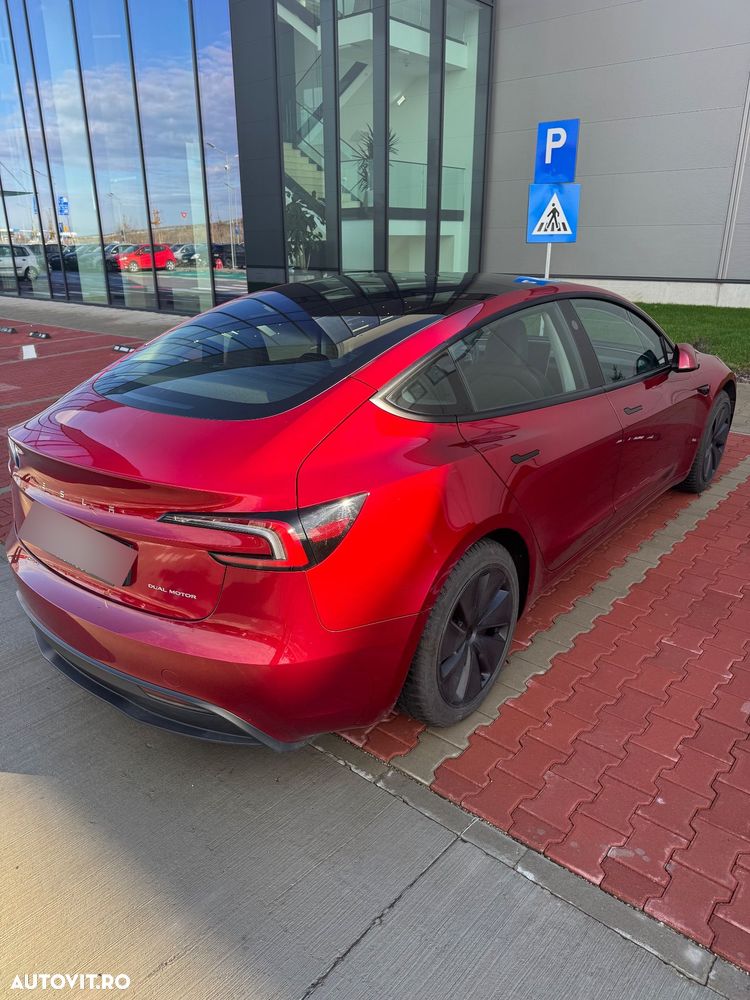 Tesla Model 3 Long Range - 2