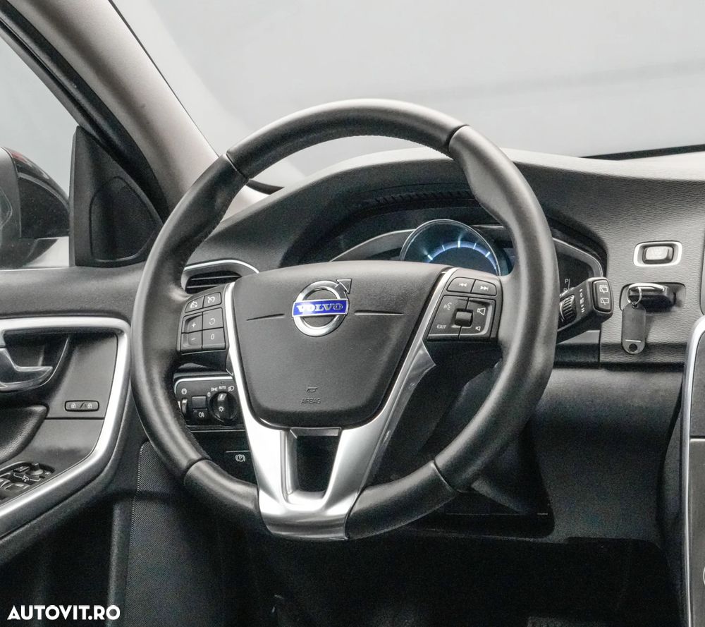 Volvo V60 - 17